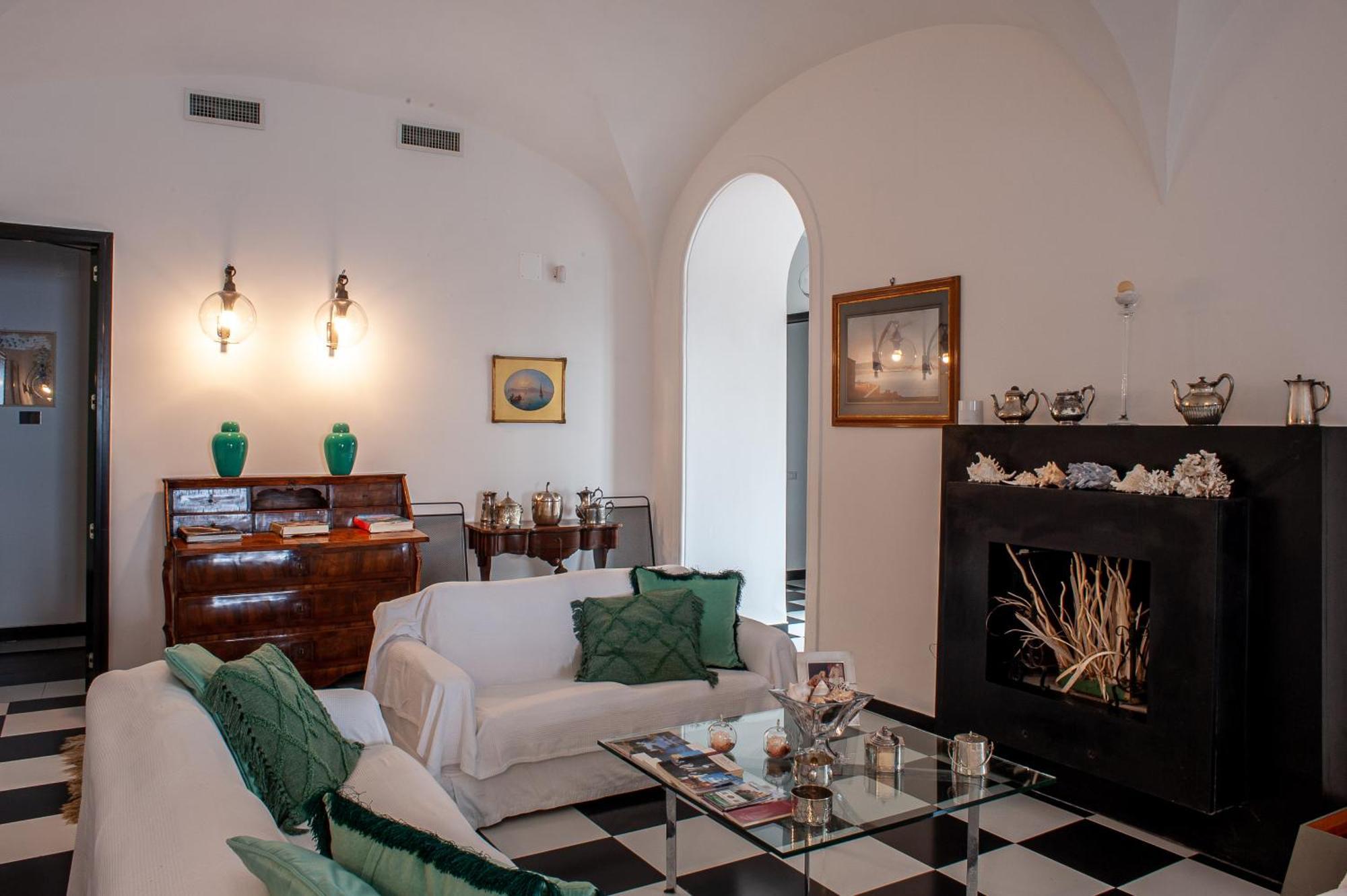 Villa Margi Вико-Экуенсе Экстерьер фото
